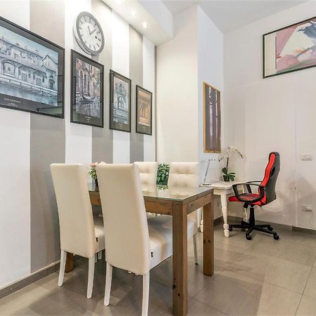 S. Ambrogio Square Διαμέρισμα Μιλάνο Εξωτερικό φωτογραφία